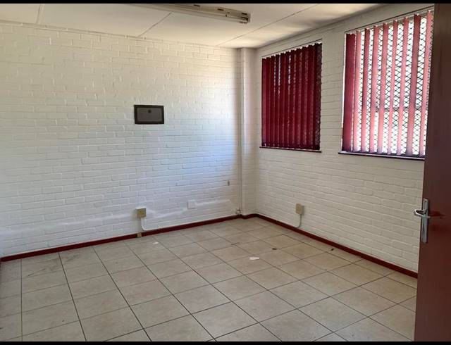 INDUSTRIAL PROPERTY TO RENT IN MAITLAND